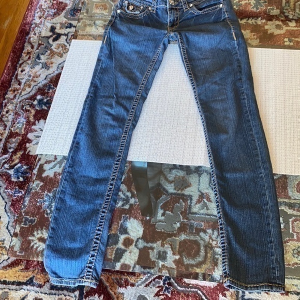 L.A. Idol jeans 👖, size 5, skinny jeans, in goid condition,  rhinestones